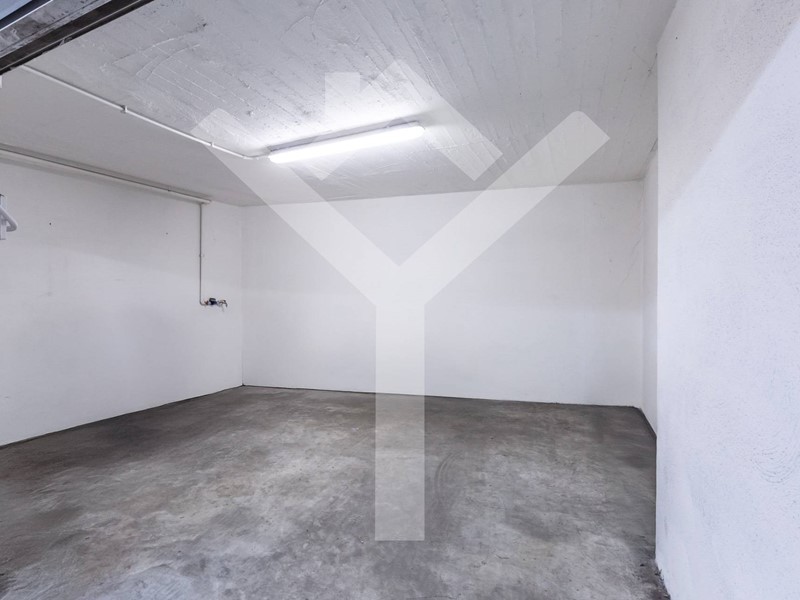 Box in Vendita a Roma, 110'000€, 25 m²