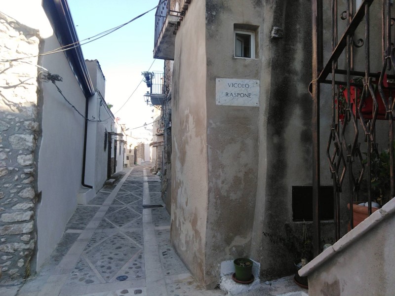 Trilocale in Vendita a Vico del Gargano, 17'000€, 58 m²