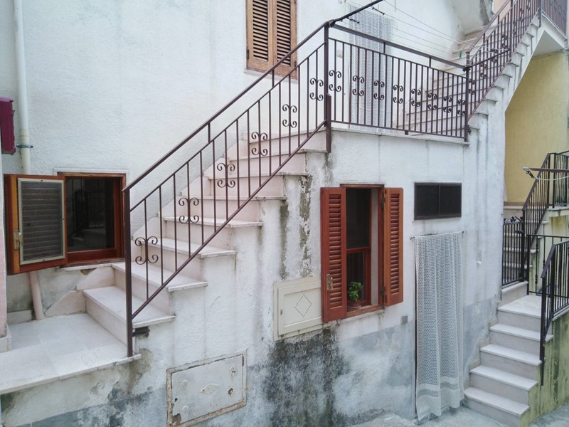 Quadrilocale in Vendita a Ischitella, 30'000€, 60 m²