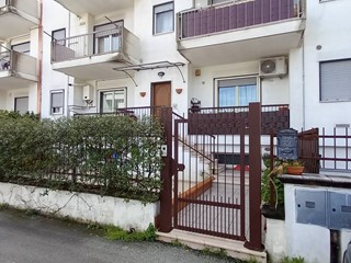 Appartamento in Vendita a Vico del Gargano, 185'000€, 105 m²
