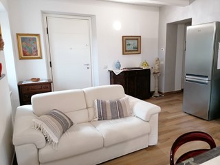 Trilocale in Vendita a Cartoceto, 160'000€, 85 m²