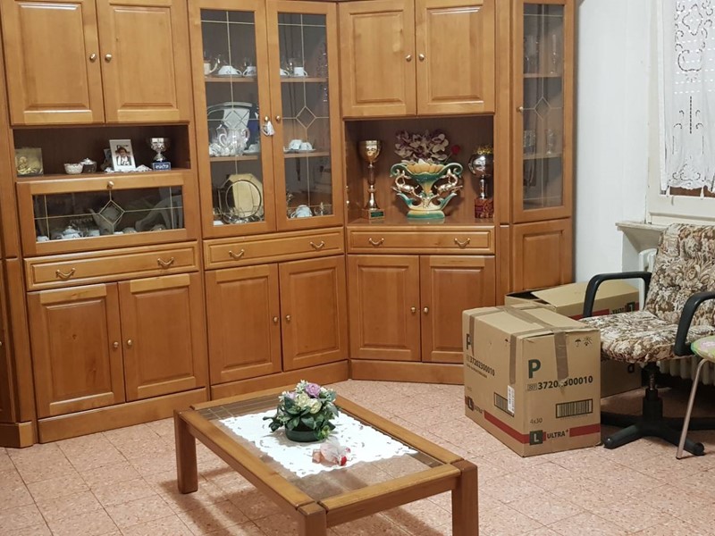 Villa in Vendita a Fano, 340'000&euro;, 400 m²