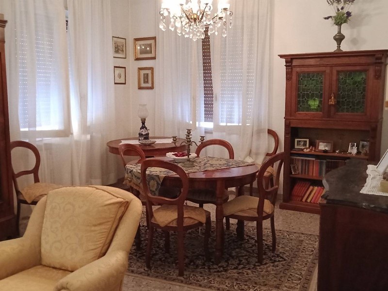 Appartamento in Vendita a Fano, 350'000&euro;, 200 m²