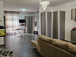 Villetta a schiera in Vendita a Fano, 460'000&euro;, 223 m²