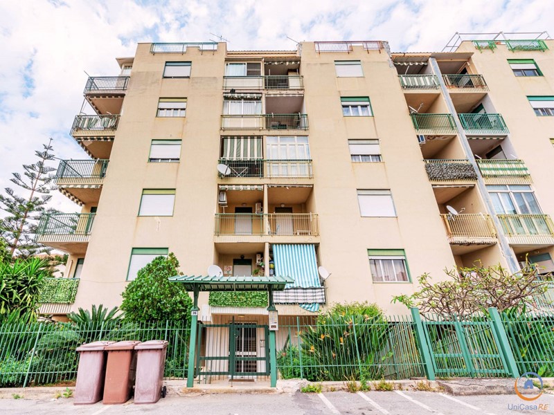 Quadrilocale in Vendita a Capaci, 129'000€, 105 m²