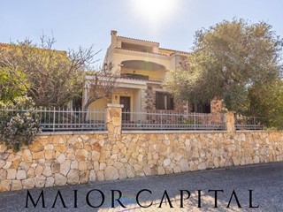 Villa in Vendita a Budoni, 648'000€, 300 m²