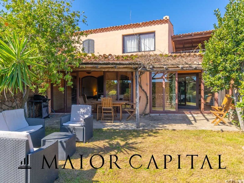 Trilocale in Vendita a Arzachena, 650'000€, 148 m²