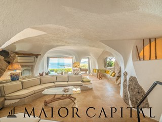 Villa in Vendita a Arzachena, 3'600'000€, 271 m²