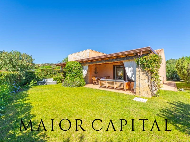 Villa in Vendita a San Teodoro, 685'000€, 140 m²