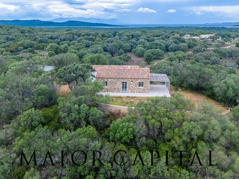 Villa in Vendita a Palau, 1'200'000€, 896 m²