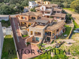 Trilocale in Vendita a Arzachena, 298'000€, 98 m²