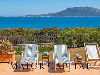 Villa in Vendita a Golfo Aranci, 1'200'000€, 200 m²