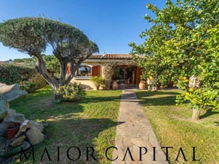 Villa in Vendita a Loiri Porto San Paolo, 735'000€, 121 m²