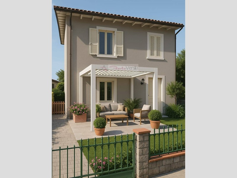 Villa in Vendita a Massa, 245'000&euro;, 98 m²