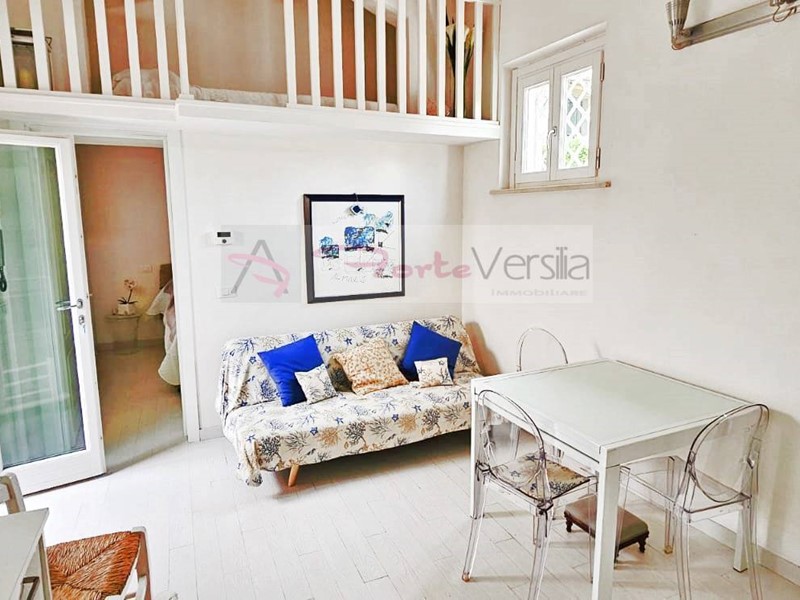 Casa Semi Indipendente in Affitto a Forte dei Marmi, 55 m²