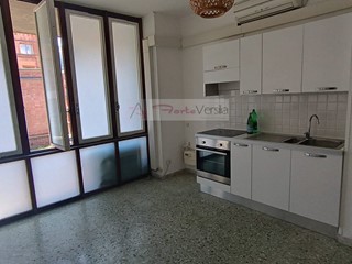 Trilocale in Vendita a Massa, 139'000&euro;, 75 m²