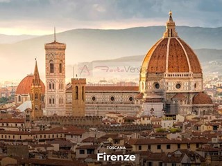 Immobile commerciale in Vendita a Firenze, 160 m²