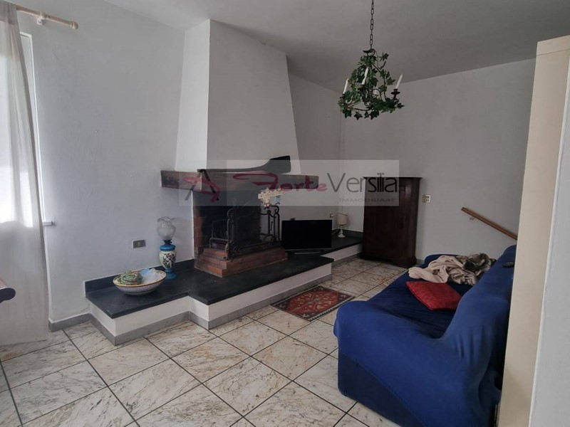 Villa in Vendita a Massa, 349'000&euro;, 150 m²