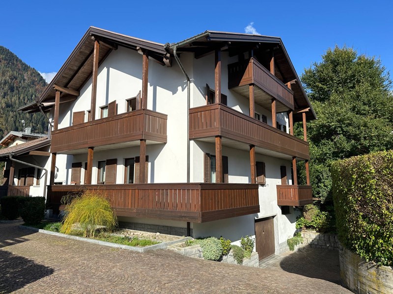 Appartamento in Vendita a Pinzolo, 126 m²
