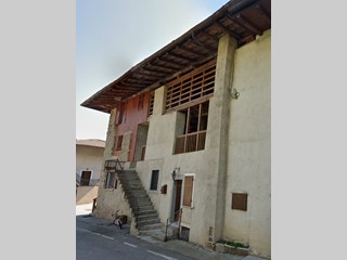 Casa Semi Indipendente in Vendita a Bleggio Superiore, 53'000€, 90 m²