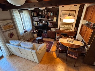 Quadrilocale in Vendita a Roburent, 48'000€, 63 m²