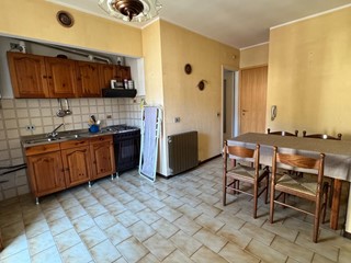 Trilocale in Vendita a Roburent, 28'000€, 41 m²