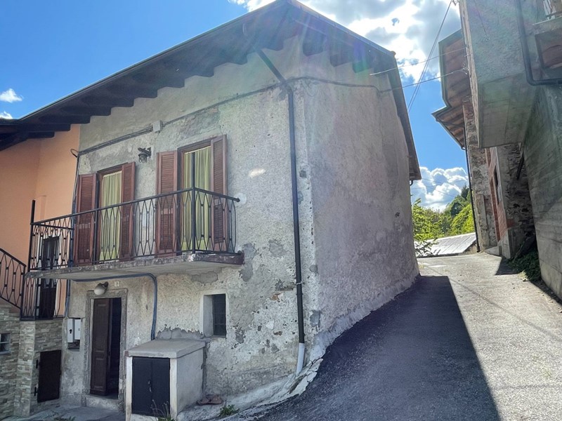Trilocale in Vendita a Roburent, 34'000€, 55 m²