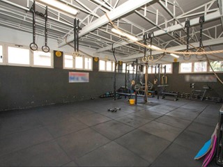 Negozio in Vendita a Torino, 140'000€, 130 m²