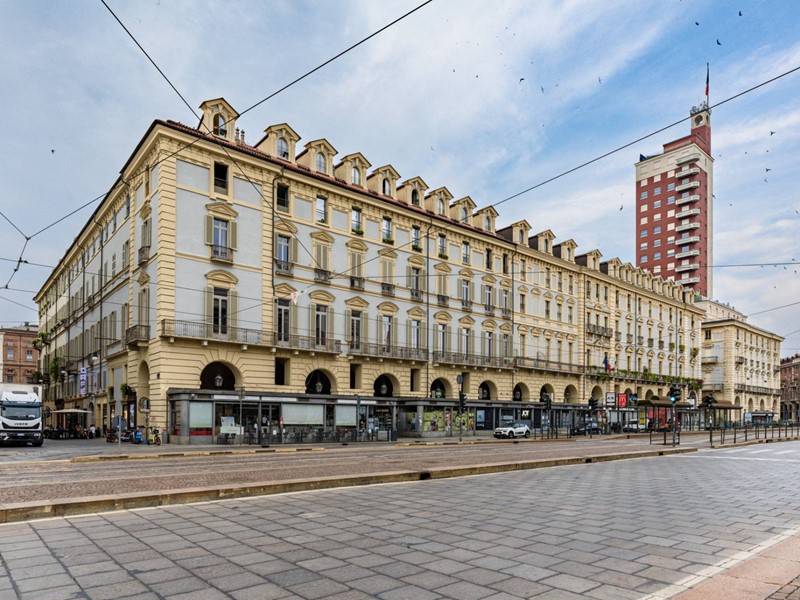 Bilocale in Vendita a Torino, 365'000€, 61 m²