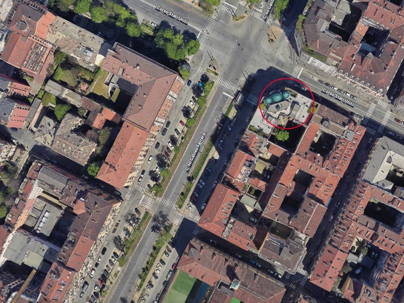 Negozio in Vendita a Torino, 850'000€, 300 m²