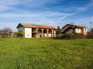 Rustico in Vendita a Vignolo, 95'000€, 360 m²