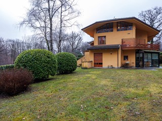 Appartamento in Vendita a Fiano, 300'000€, 190 m², con Box