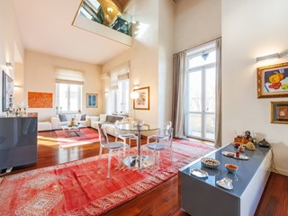 Villa in Vendita a Chivasso, 720'000€, 350 m²