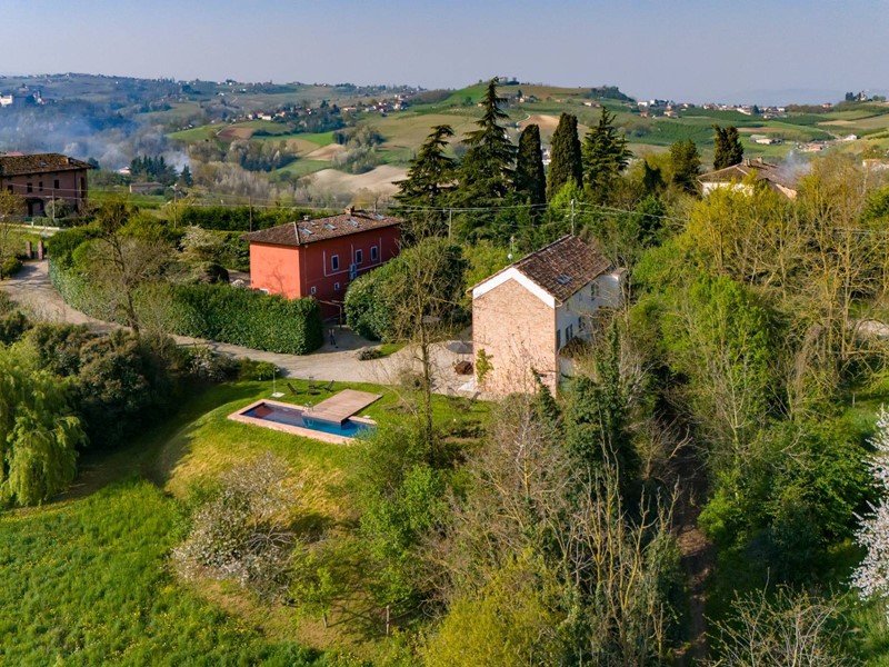 Rustico in Vendita a Costigliole d'Asti, 1'120'000&euro;, 464 m²