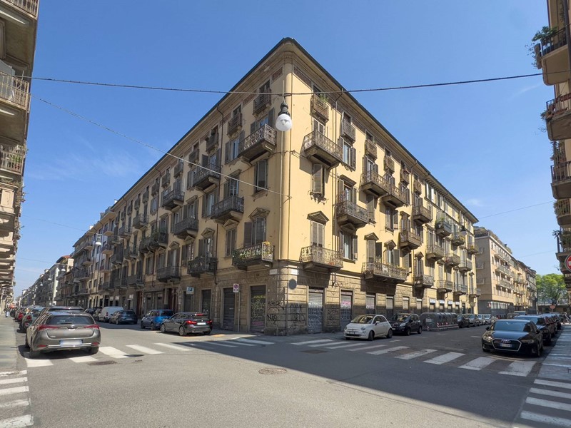 Immobile commerciale in Vendita a Torino, 269'000€, 150 m²