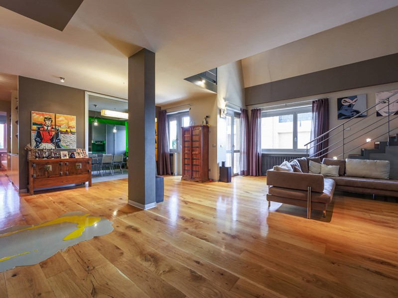Appartamento in Vendita a Torino, 498'000€, 249 m²