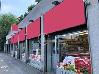 Negozio in Vendita a Milano, 950'000€, 291 m²