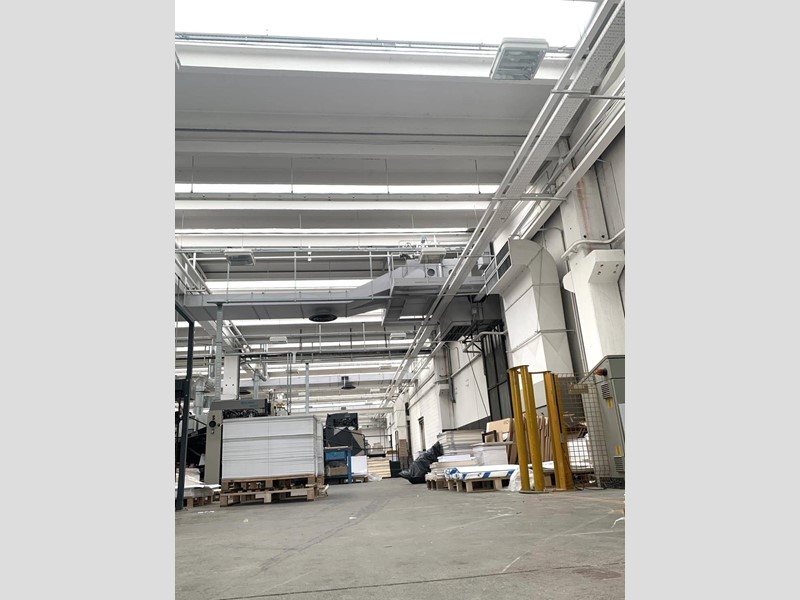 Capannone in Affitto a Settimo Torinese, 11'900€, 4300 m²