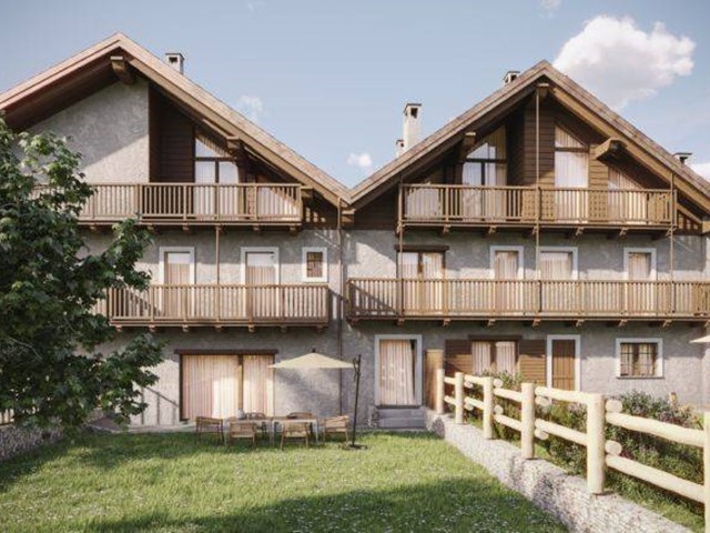 Trilocale in Vendita a Sauze di Cesana, 530'000€, 149 m²