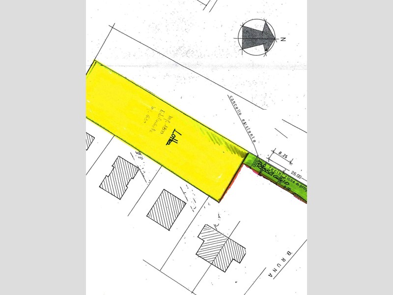 Terreno edificabile in Vendita a San Francesco al Campo, 1800 m²