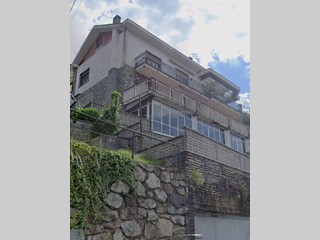 Appartamento in Vendita a Lanzo Torinese, 205'000€, 223 m²