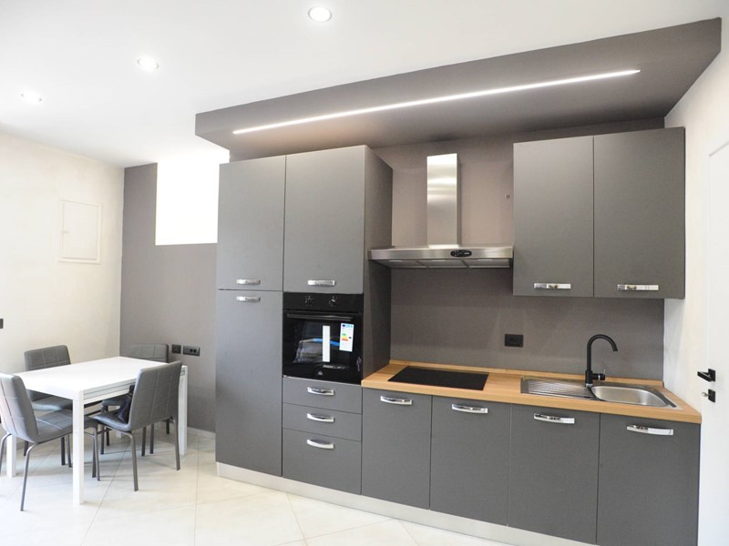 Bilocale in Vendita a Torino, 109'000€, 55 m²