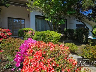 Villa in Vendita a Novara, 690'000€, 535 m²