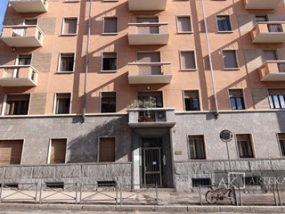 Ufficio in Vendita a Novara, 148'000€, 90 m²