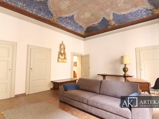 Bilocale in Affitto a Novara, 950€, 112 m²