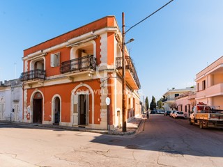 Villa in Vendita a Sogliano Cavour, 180'000€, 321 m²