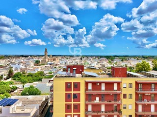 Appartamento in Vendita a Soleto, 82'000€, 160 m²