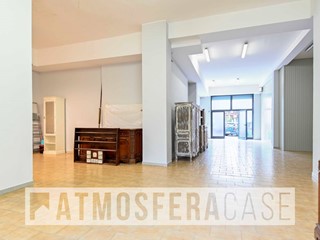 Negozio in Vendita a Bergamo, 220'000€, 110 m²