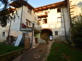 Quadrilocale in Vendita a Vistrorio, 39'000€, 85 m²