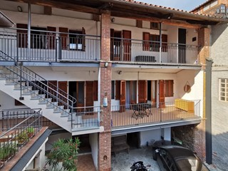 Casa Semi Indipendente in Vendita a Chiaverano, 139'000€, 142 m²